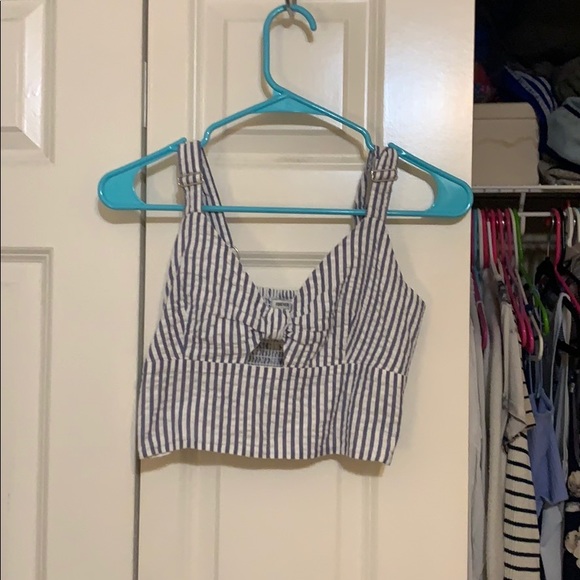 Forever 21 size S crop top - Picture 1 of 1